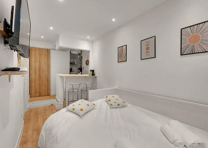 La Gloire - Cosy Et Calme - Centre-ville Casa de Férias *